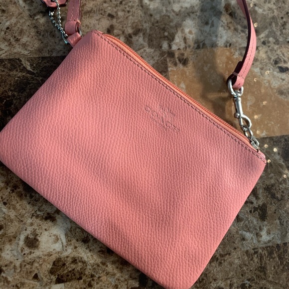 Coach wristlet - Picture 1 of 5